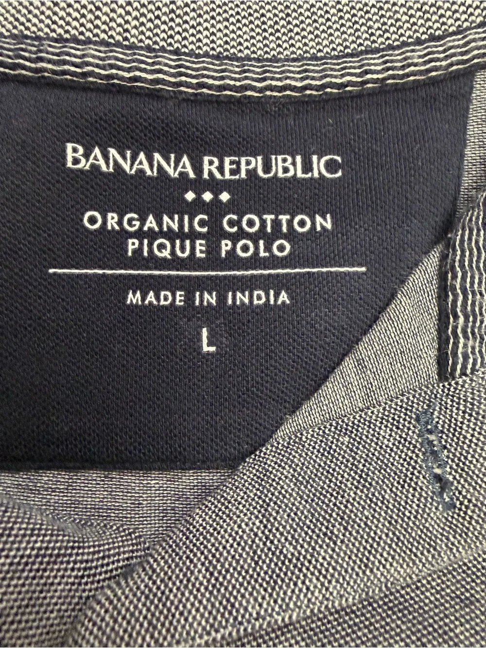 Bundle of Two Banana Republic Men’s Polo Shirts - Burgundy and Gray/Navy, Size L